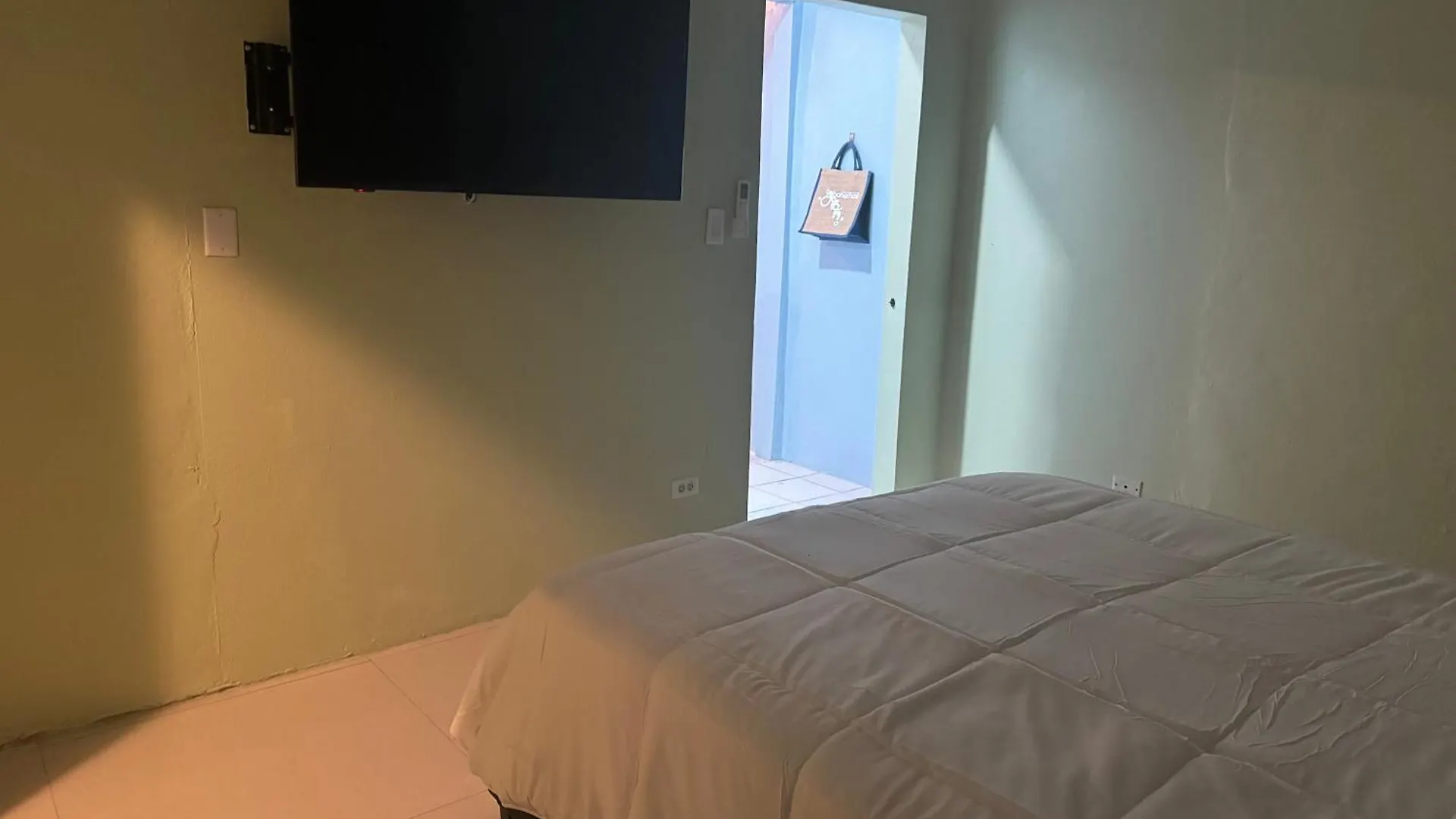 Kozy Bahamas Getaway Apartment Nassau Bahamas